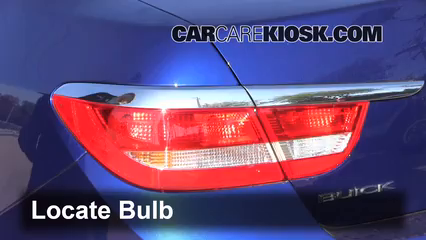 2013 Buick Verano 2.4L 4 Cyl. FlexFuel Éclairage Feu stop (remplacer ampoule)